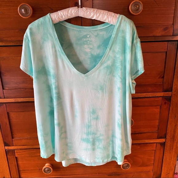 American Eagle Outfitters Tops - AEO green tie dye Favorite tee